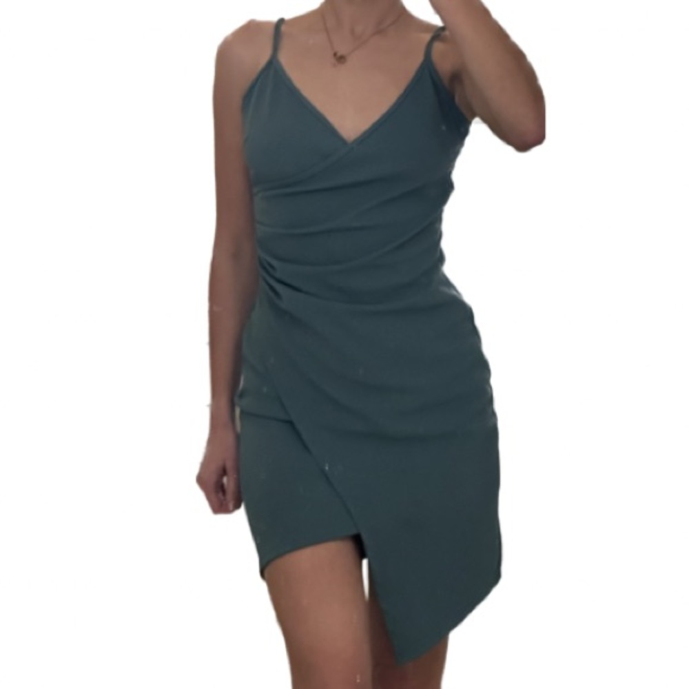 Coctail asymmetrical green dress